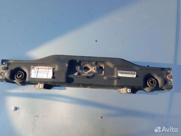 Chevrolet lacetti передняя верхняя планка