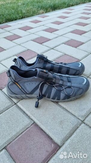 Кроссовки мужские спортивные