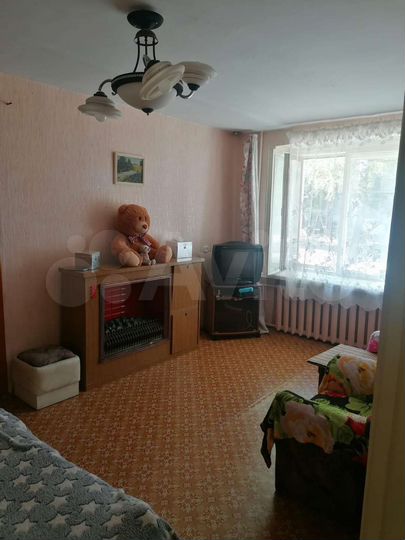 2-к. квартира, 42 м², 1/5 эт.