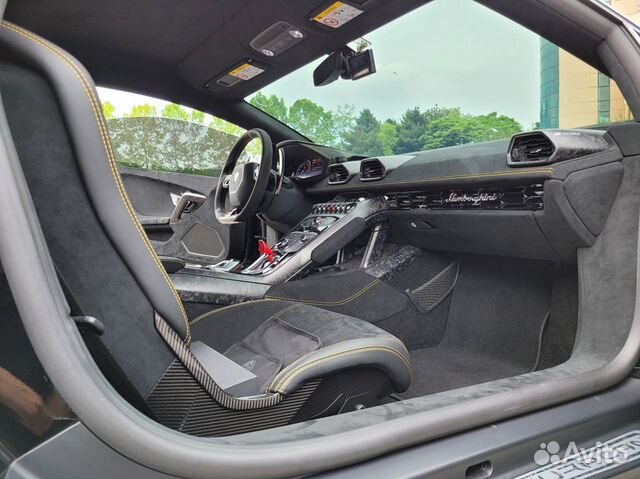 Lamborghini Huracan 5.2 AMT, 2018, 19 000 км объявление продам