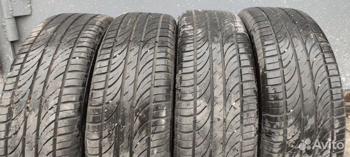 Mirage MR162 215/55 R16