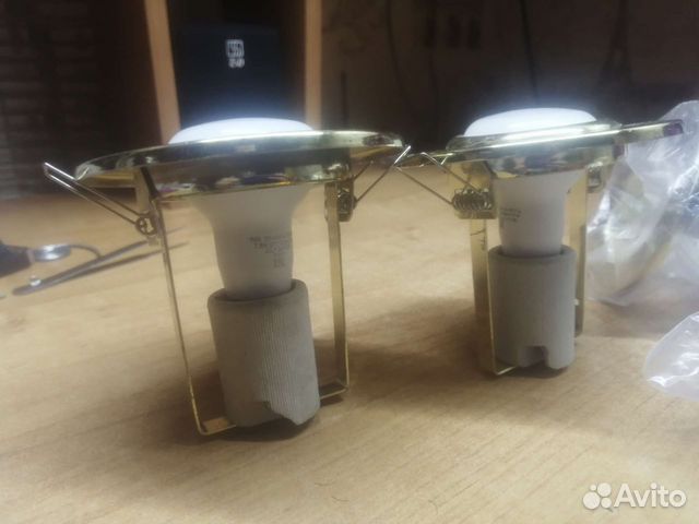 Светильник встраиваемый