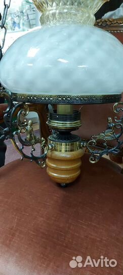 Винтажная электрическая люстра на три свечи