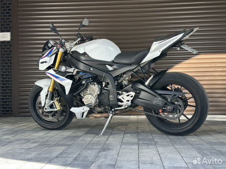 BMW S1000R