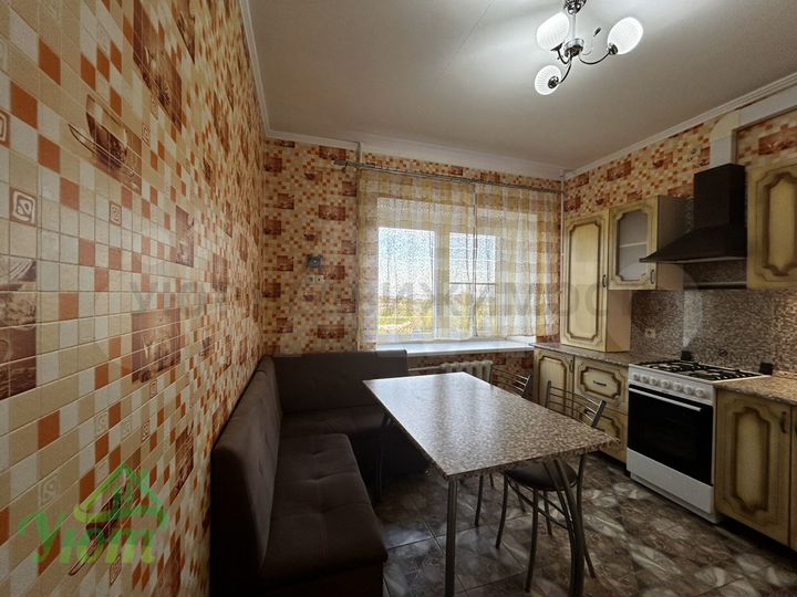 2-к. квартира, 64 м², 4/6 эт.