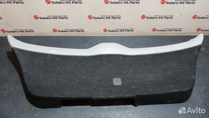 Обшивка крышки багажника Subaru Impreza Wrx GG