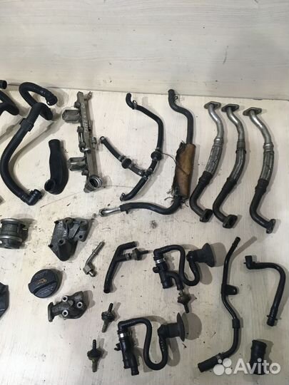 Трубка вакуумная топливная воздушная Пассат Б5