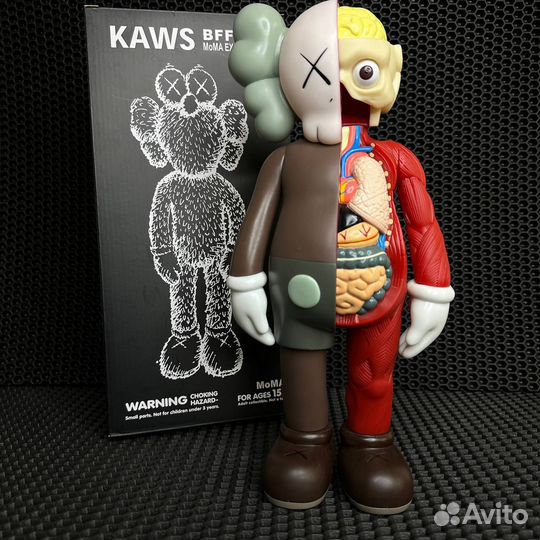 Фигурка kaws