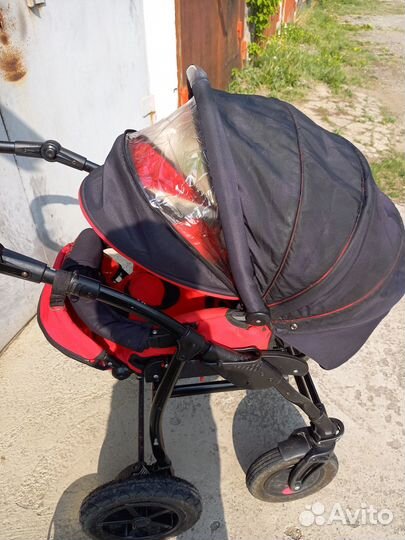 Коляска Zippy Tutis 3 в 1