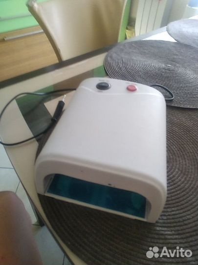 Лампа для ногтей