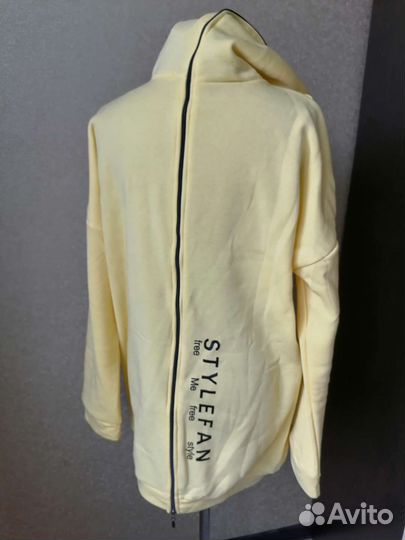 Новый спортивный костюм теплый