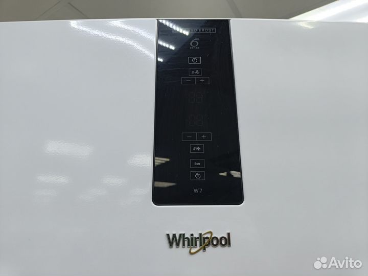 Холодильник новый Whirlpool