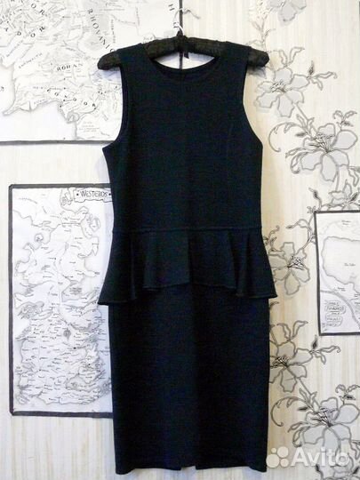 Платье-футляр темно-синее с баской (M-L)