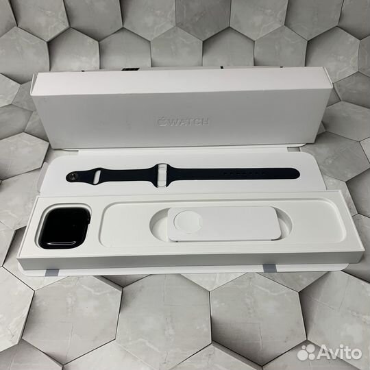 Смарт часы Apple Watch 8 45мм черные