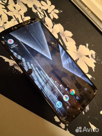 Motorola Moto E5 Plus, 3/32 ГБ