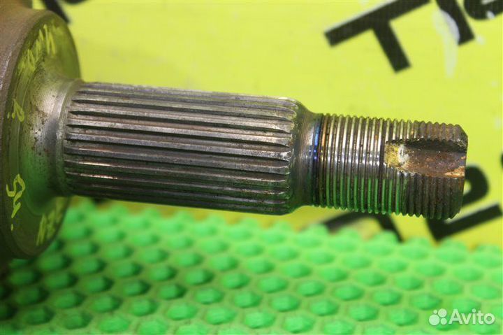 Привод передний правый Toyota Corolla Fielder