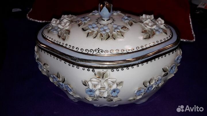 Фарфоровая шкатулка конфетница СССР