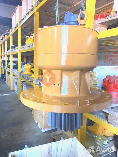 Поворотный редуктор Hyundai R500LC-7A