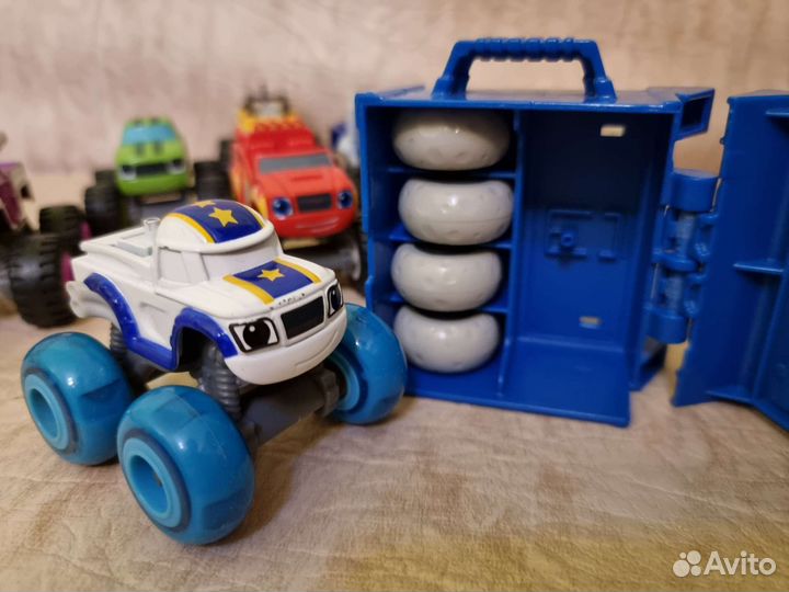 Вспыш и чудо машинки (набор из 7 машин, оригинал)