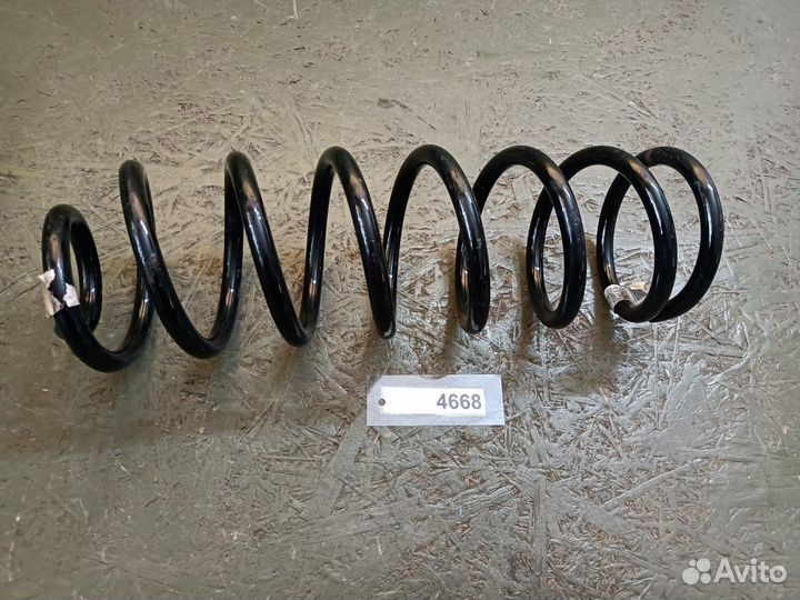 Пружина задняя