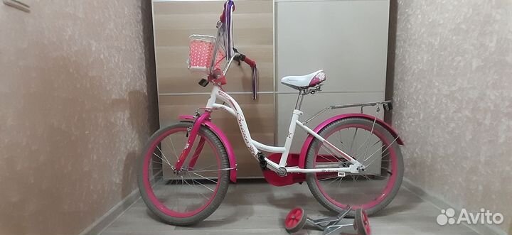 Велосипед для девочки 6-7 лет