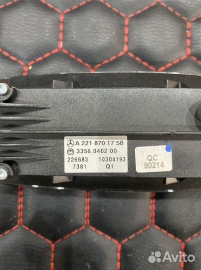 Блок кнопок панели Mercedes w221 A 221 870 17 58