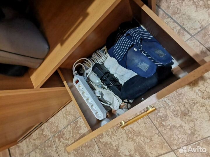 Шкаф для прихожей