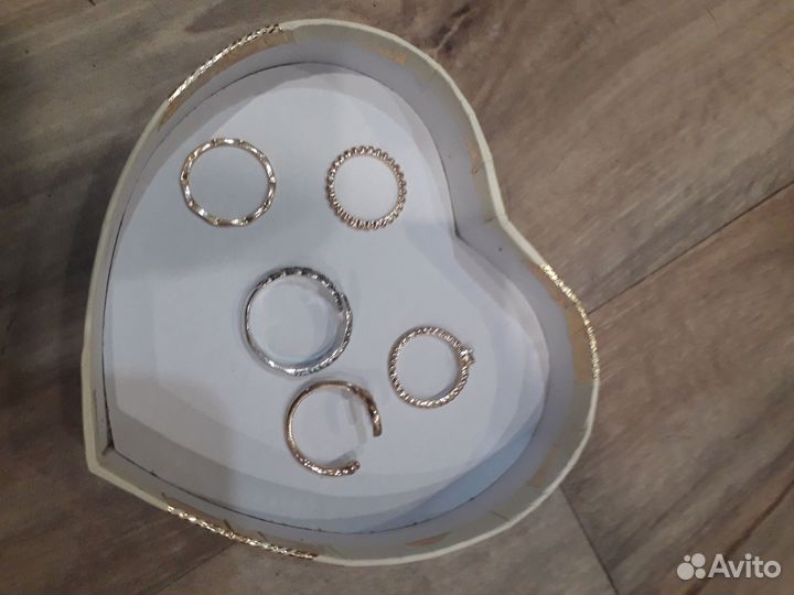 Бижутерия кольца женские