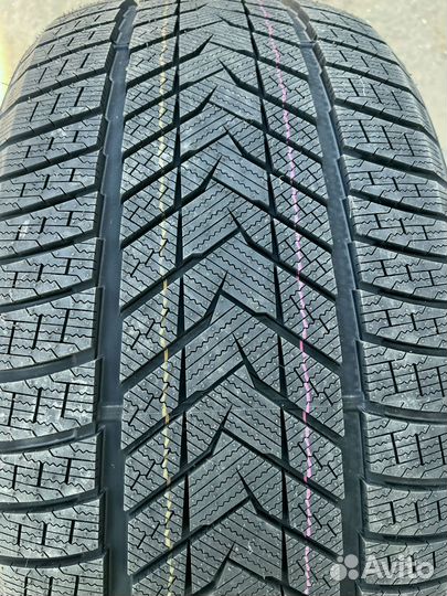 iLink SnowGripper II 265/45 R21 140T