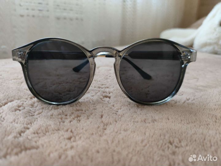 Очки солнцезащитные новые