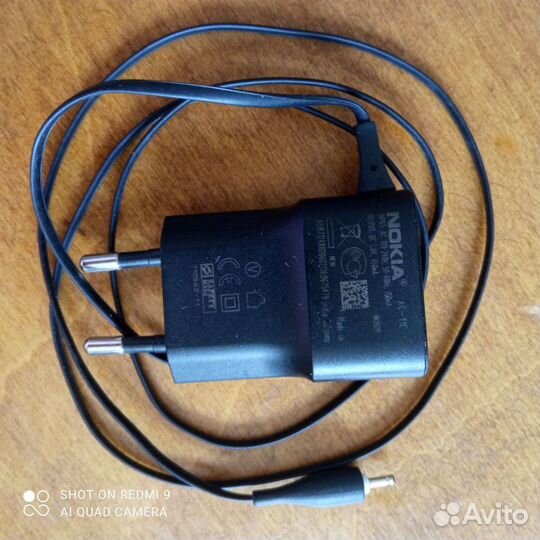 Оригинальное зарядное устройство Nokia