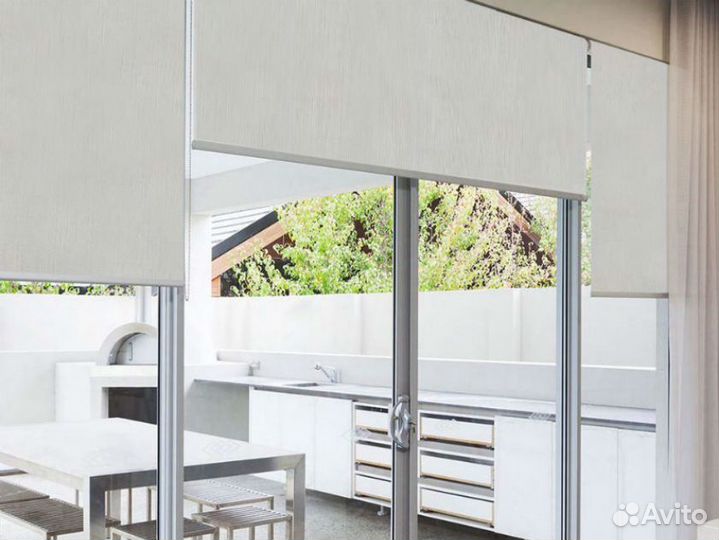 Жалюзи на пластиковые окна