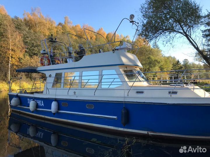 Яхта км120 Вишера