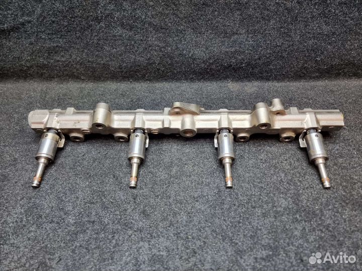 Рампа с форсунками Nissan Infiniti Vk56 Vk56VD 5.6