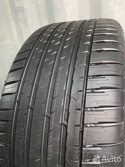 Michelin Pilot Sport 4 SUV 275/45 R21 и 315/40 R21 115Y