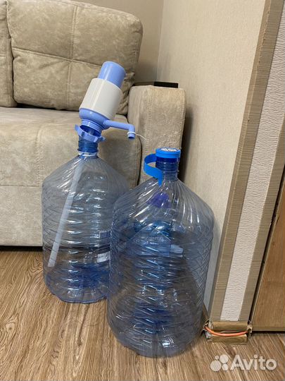Бутыль 19 литров с помпой