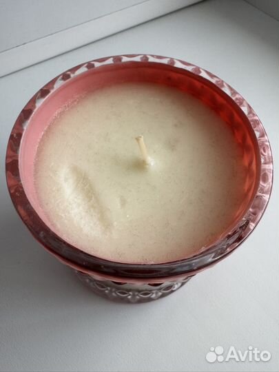 Парфюмированная свеча Tonka Berry