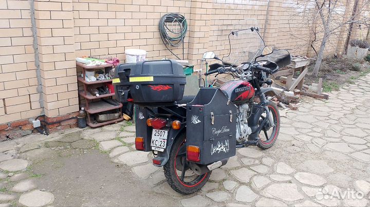 Bajaj Boxer 125