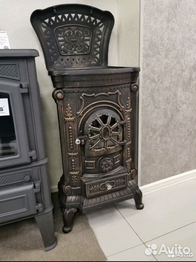 Печь-камин чугунная Ambra