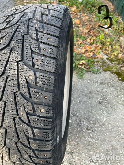 Hankook Winter I'Pike 215/65 R16 98T