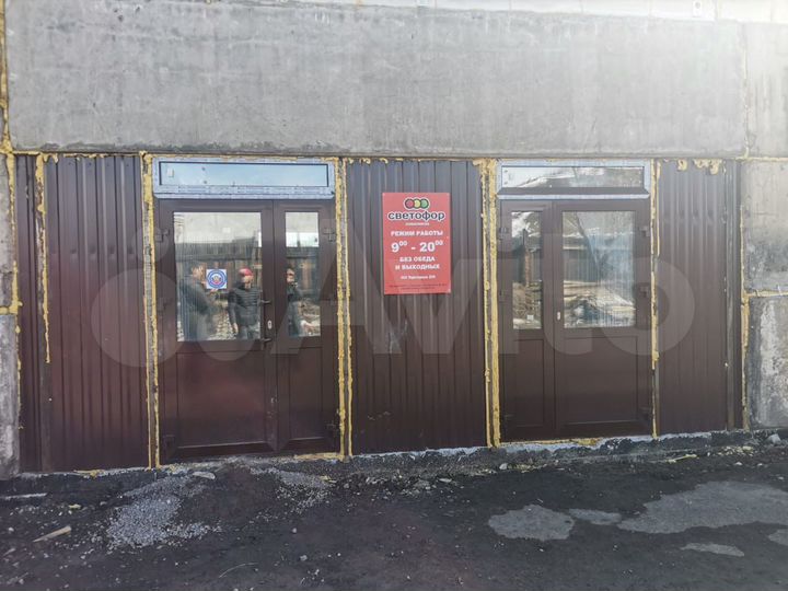 Здание, 749 м²