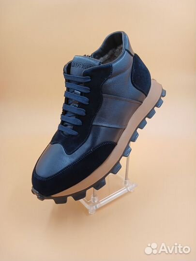 Mirco Osvaldo Мех в синем цвете