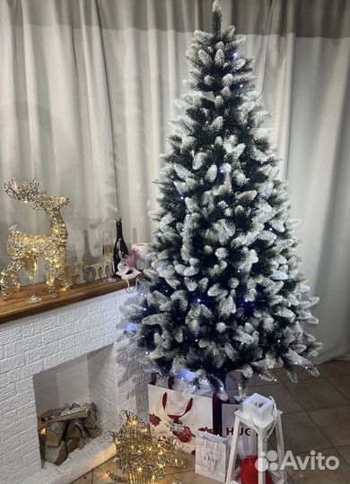 Елка искусственная