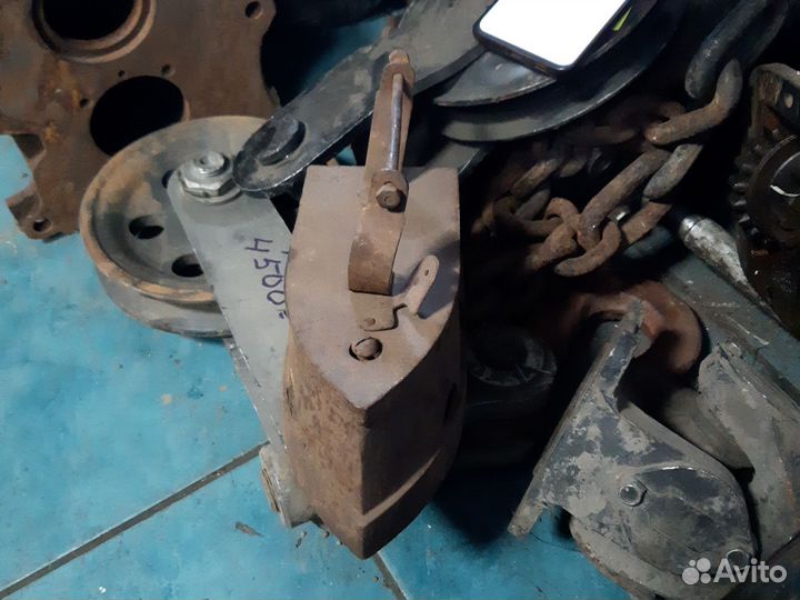 Утюг чугунный старинный