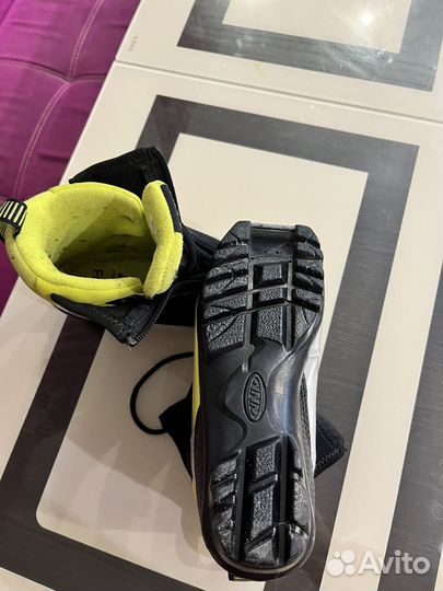 Детские лыжные ботинки Fischer XJ Sprint серые