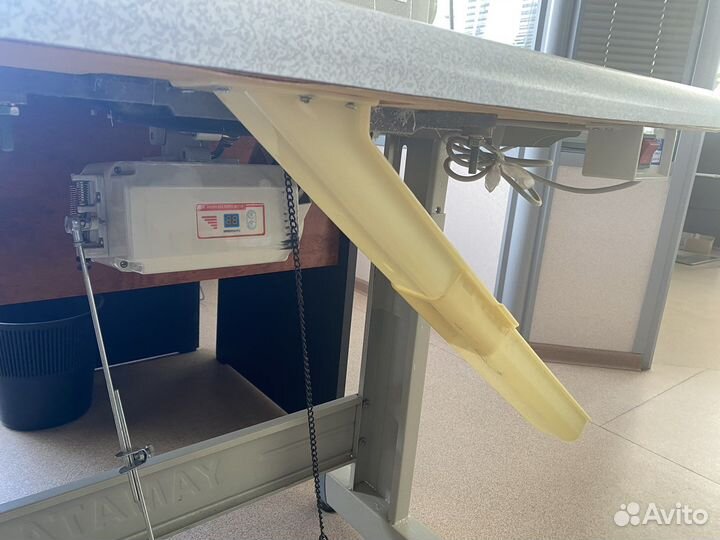 Проиышленный 5-ти ниточный оверлок yamata