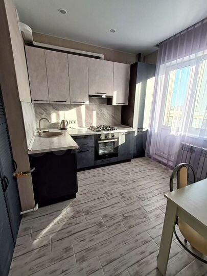 1-к. квартира, 38 м², 8/15 эт.