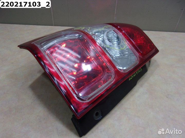 Фонарь задний левый Suzuki Grand Vitara