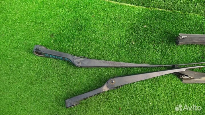 Дворники пара Land Rover Freelander KV6 2004