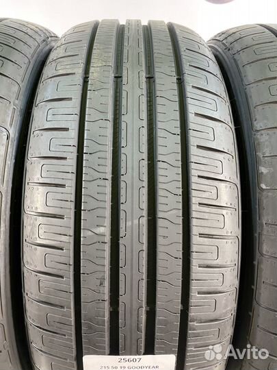 Goodyear EfficientGrip Performance 215/50 R19 99T